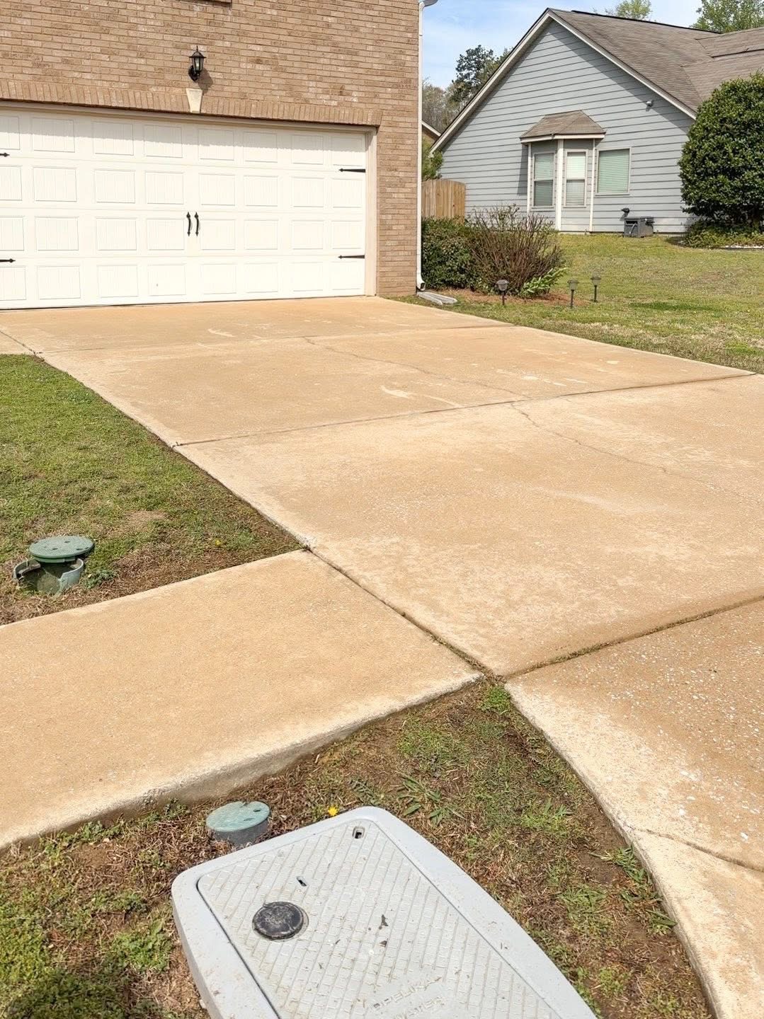 Driveway and Patio Cleaning Auburn, AL